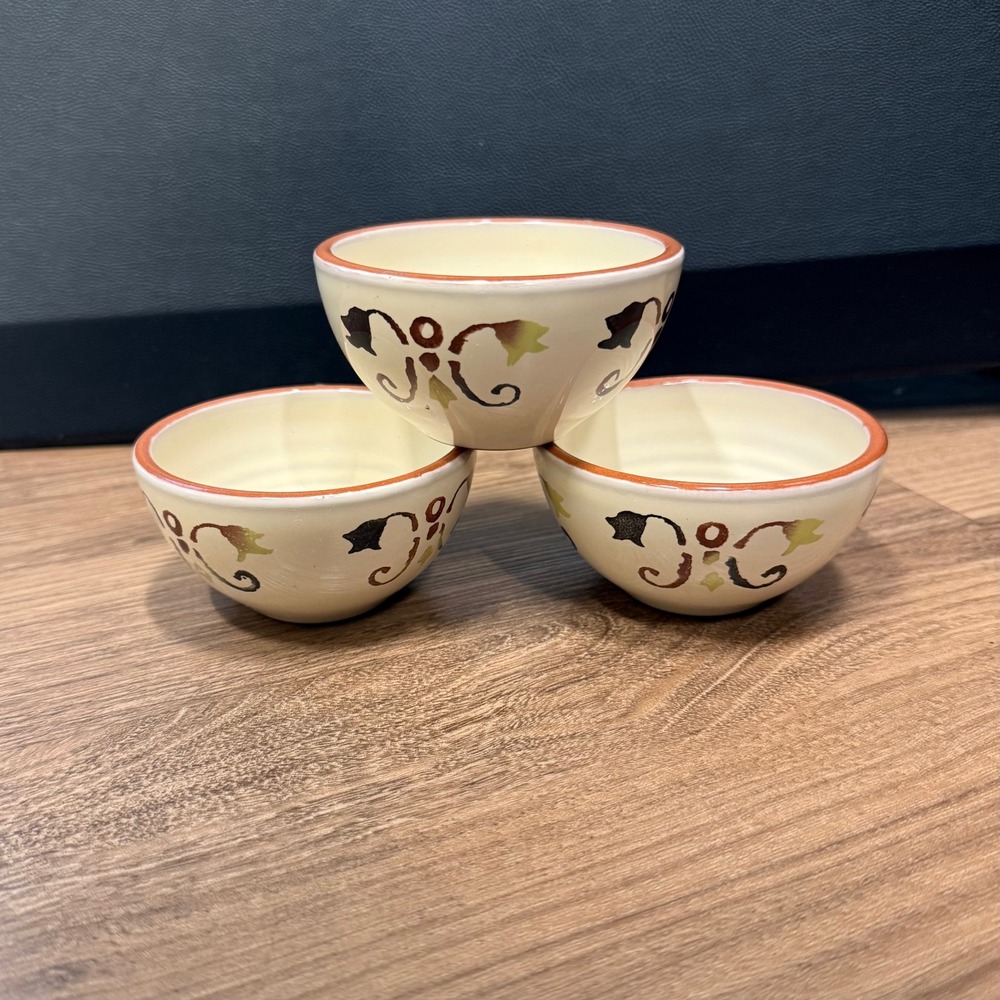 Artimino Vicenza Handpainted Terracotta Bowls Set of 3 Made in Portugal Cream